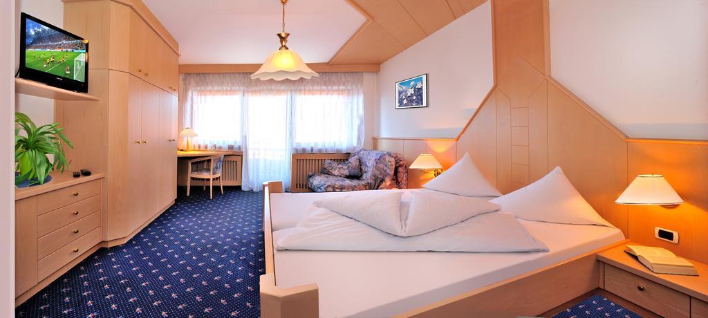 Rasa Hotel Hochrain מראה חיצוני תמונה