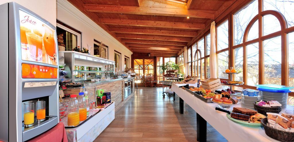 Rasa Hotel Hochrain מראה חיצוני תמונה